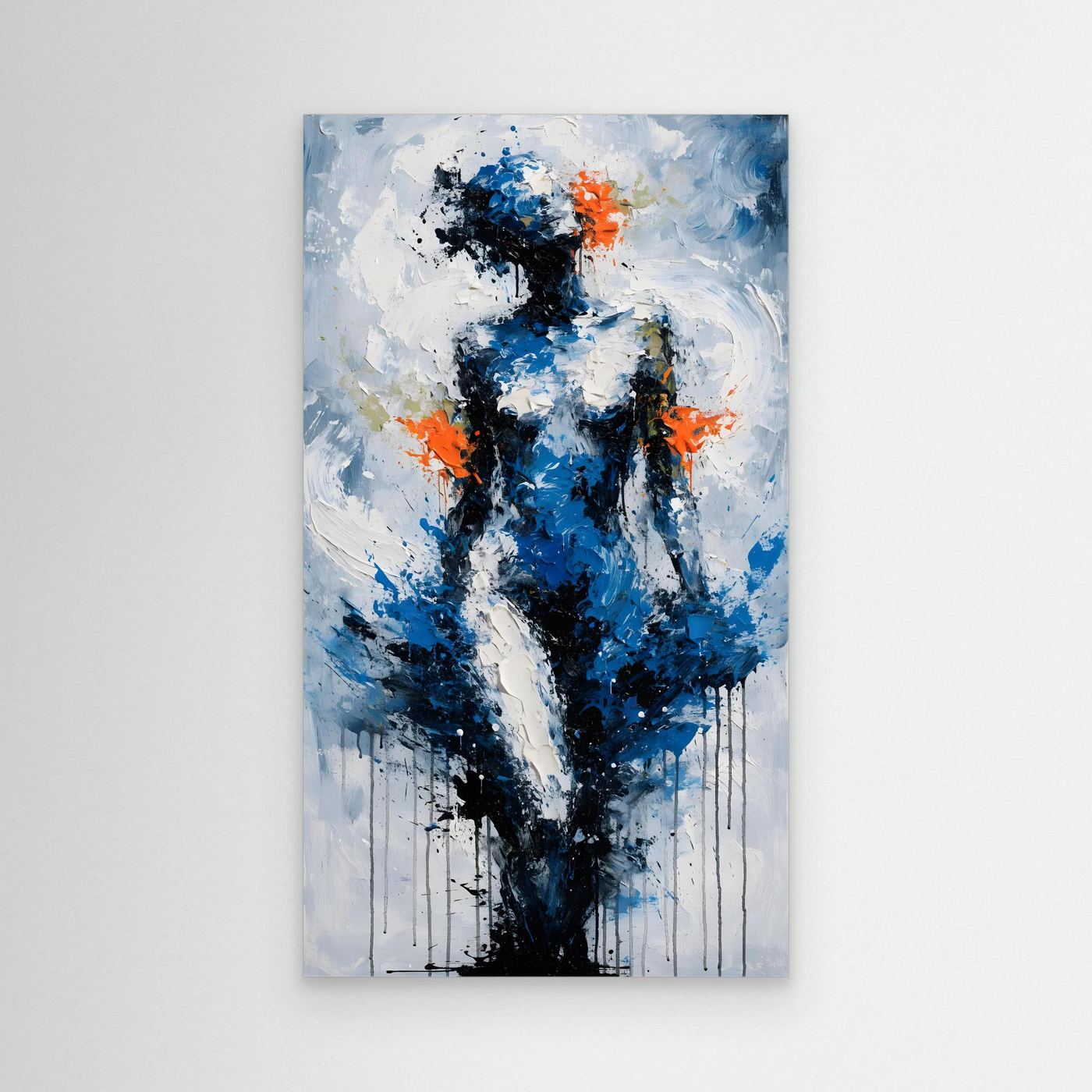 Aufrecht im Blau – eine aufrechte abstrakte Figur aus dynamischen Pinselspuren als XXL Leinwandbild | FOCUS No. 05